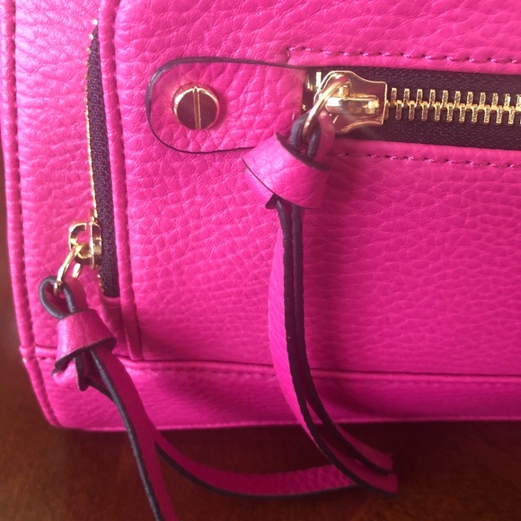 Apt 9 Fuchsia Purse - Picture 4 of 7